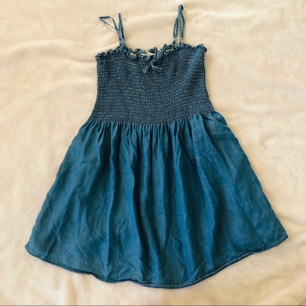 Forever 21 Denim Cinched Dress Size Medium
